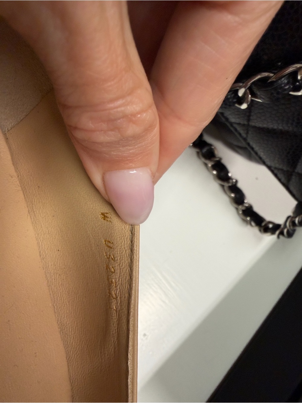Chanel Two-Tone Beige and Black Leather Ballet Flats: FIRM - Picture 4 of 5